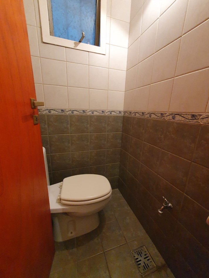 Local comercial a la calle z/ Aldrey Tucuman y Colon