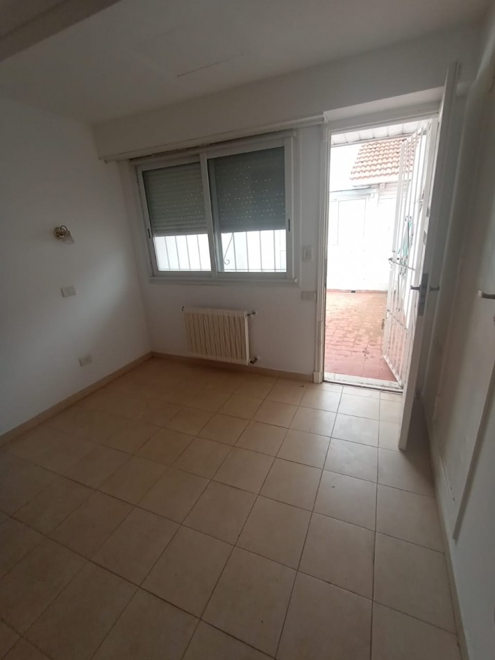 Chalet en Z/ San Carlos con 2 cocheras