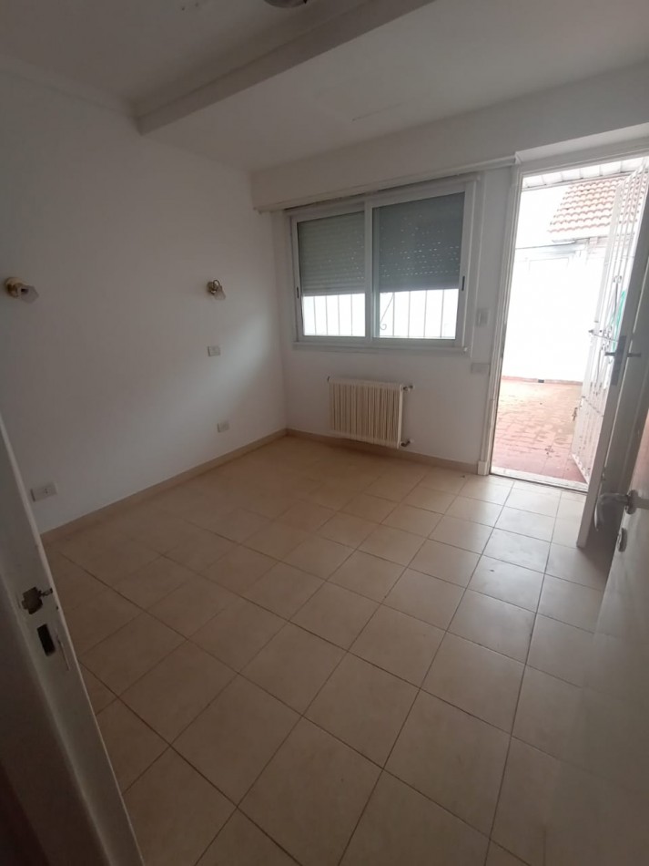 Chalet en Z/ San Carlos con 2 cocheras