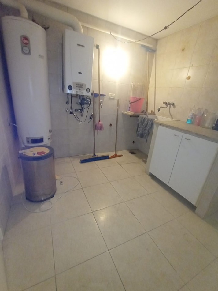 Chalet en Z/ San Carlos con 2 cocheras