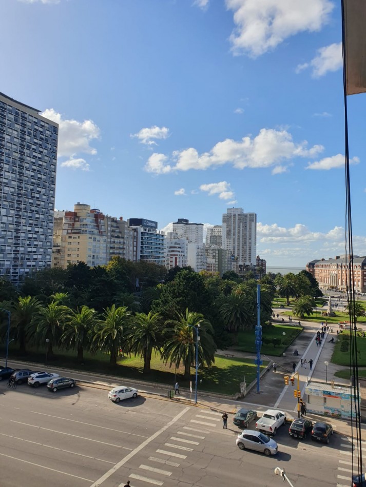 2 ambientes c / dependencias al frente Tucuman y Colon