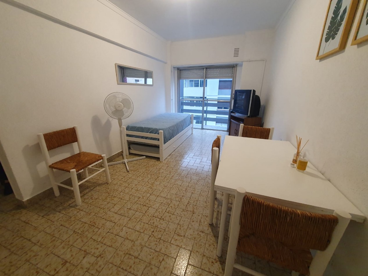 2 ambientes a la calle z/ Paseo Aldrey Falucho y Arenales