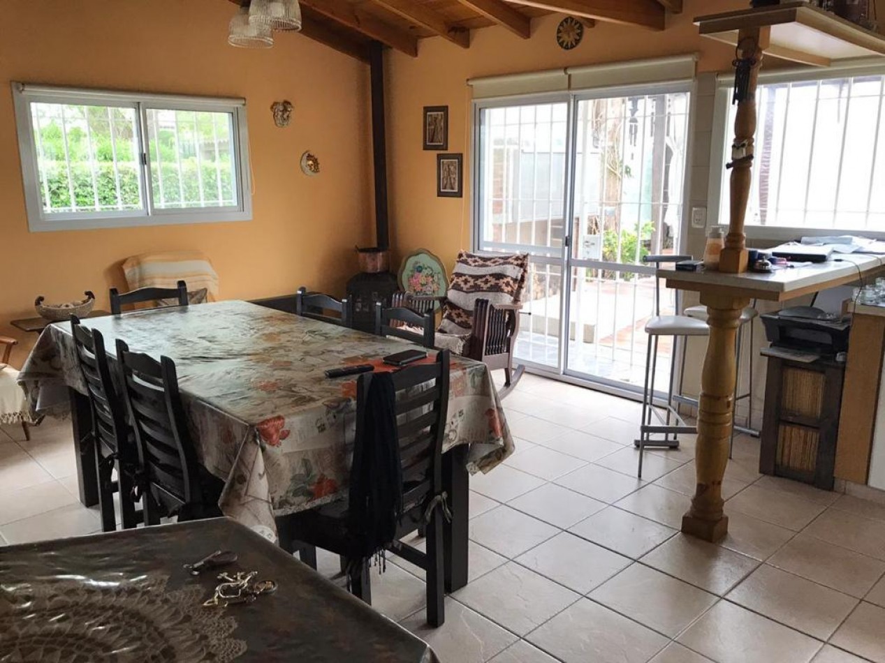 Chalet de categoria en barrio Alfar a 5 cuadras del mar