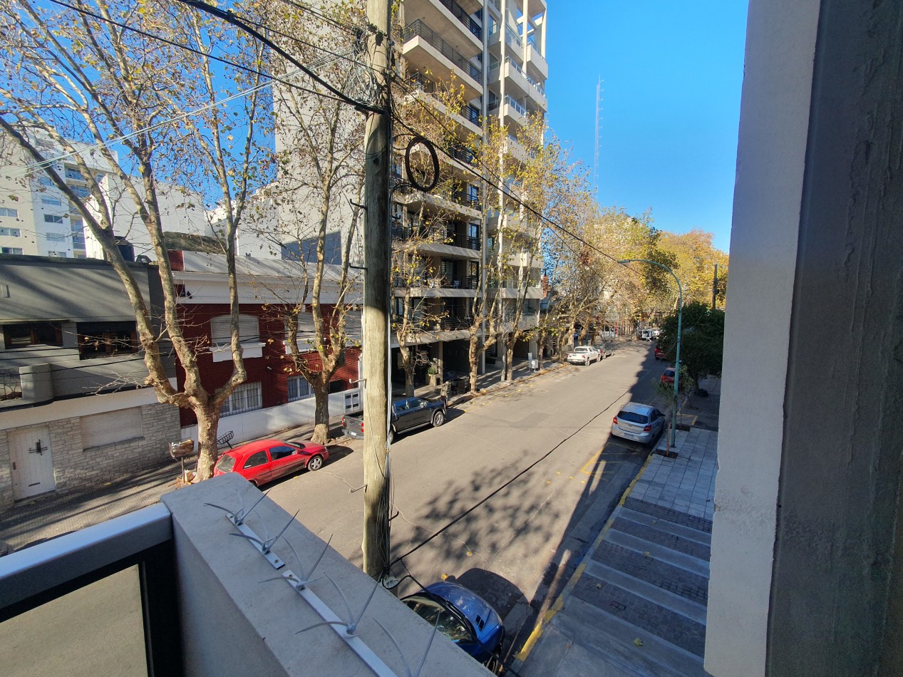Hermoso Semipiso de 3 ambientes con cochera en Plaza Mitre