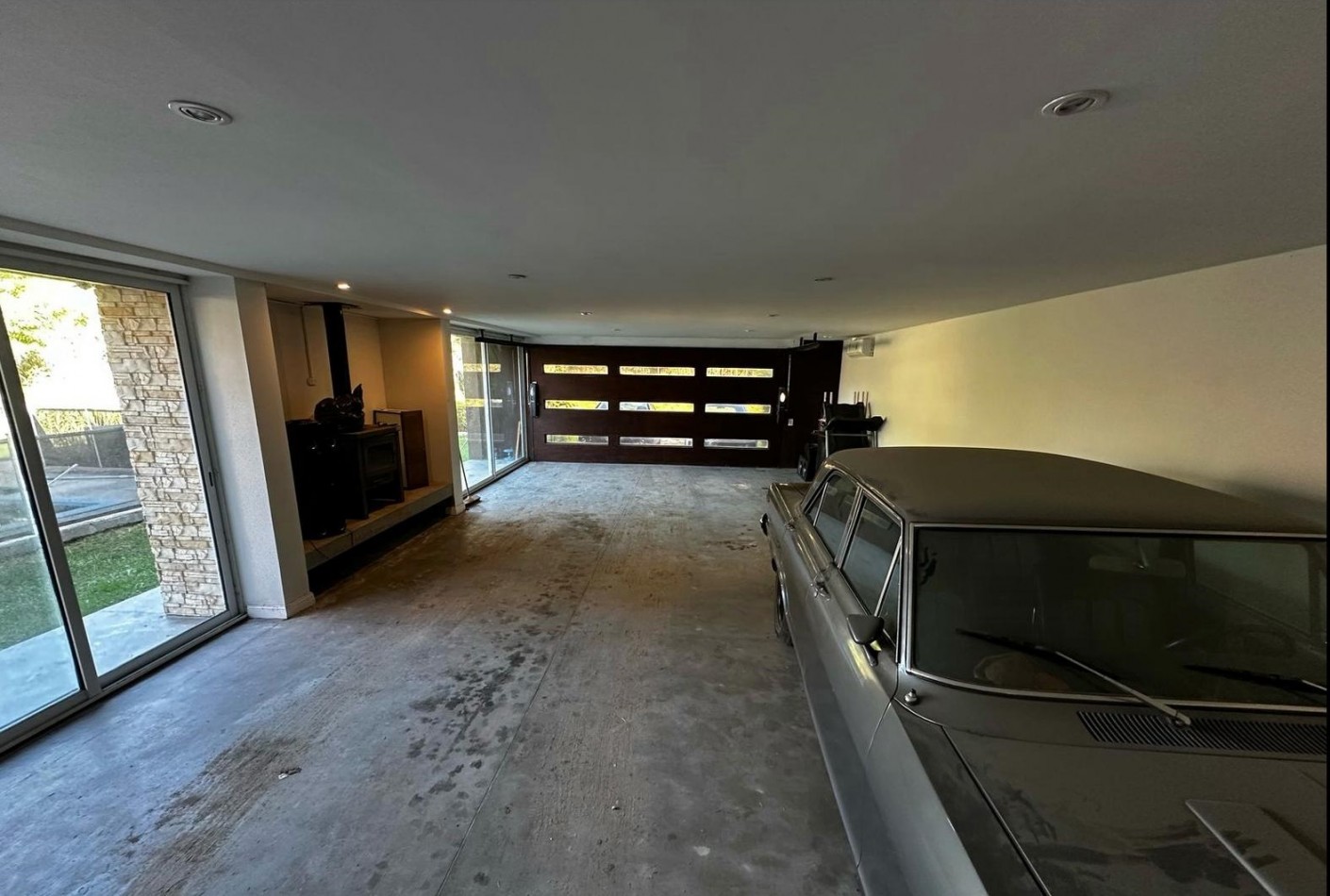 Casa de 5 ambientes con pileta  en Acantilados  