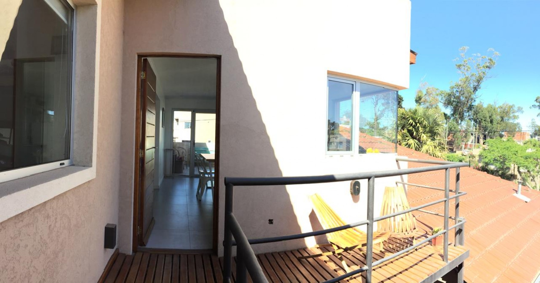 Casa de 3 ambientes multifamiliar mas departamento    Benito Lynch y Pescadores