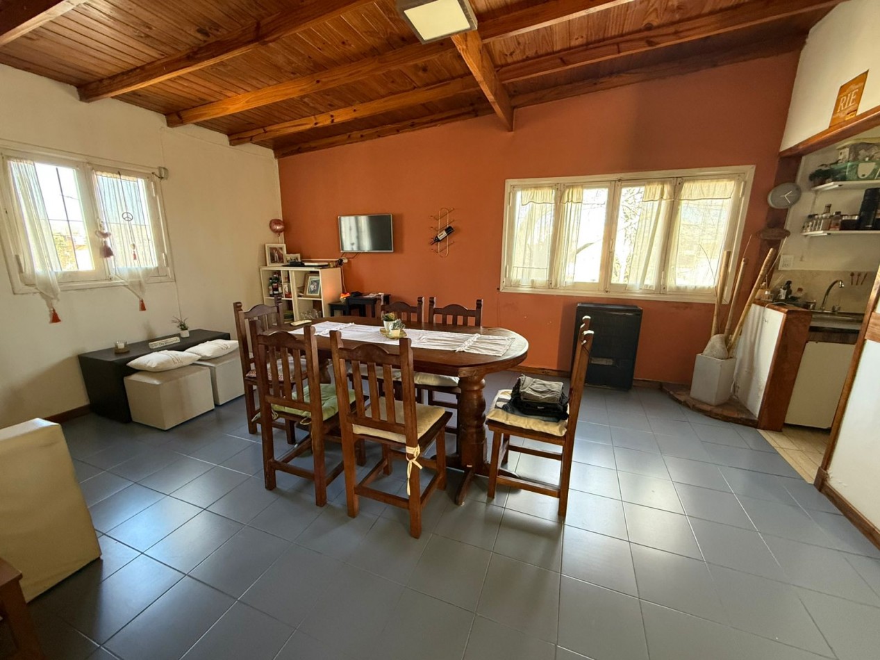 Chalet con departamento en Barrio San Jose