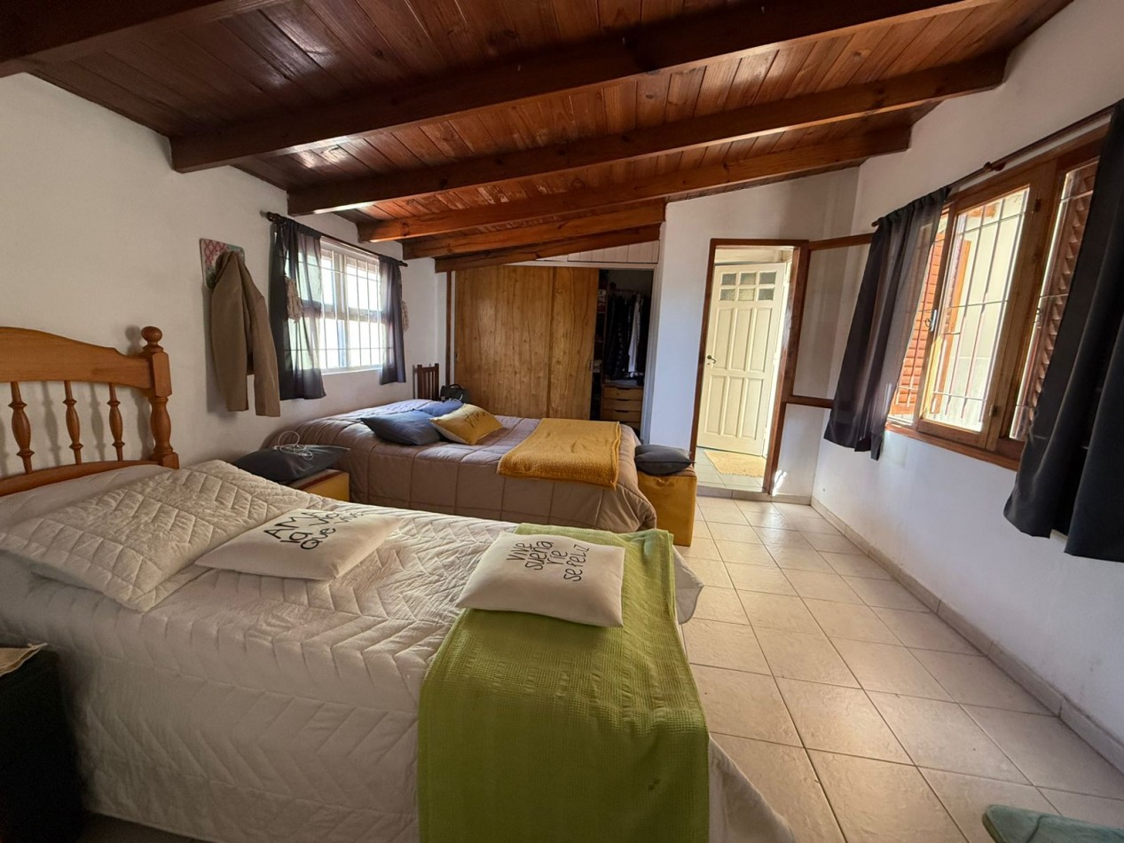 Chalet con departamento en Barrio San Jose