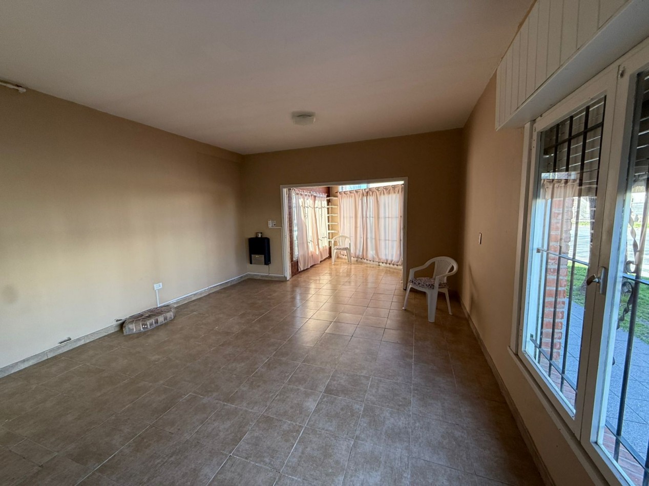 Chalet con departamento en Barrio San Jose