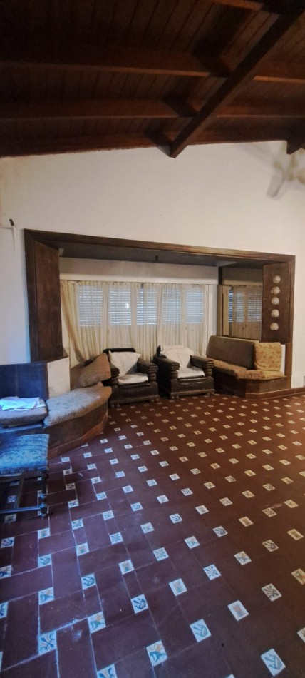 Chalet 4 ambientes en Montemar