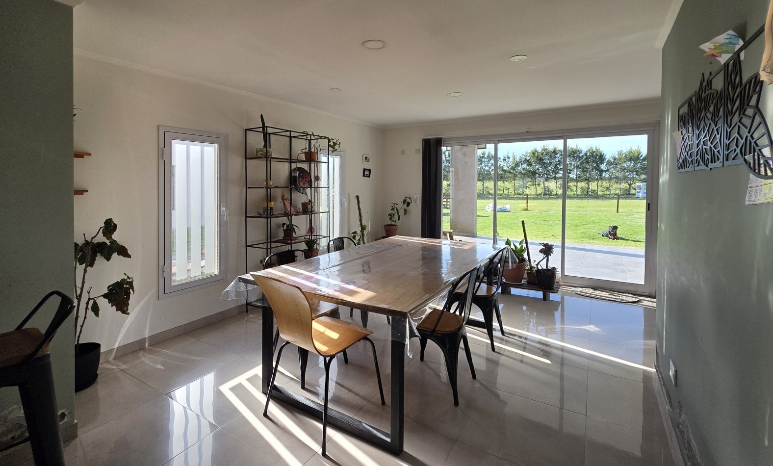 Casa 5 Ambientes con Piscina Climatizada - Barrio Privado Tierras del Mar