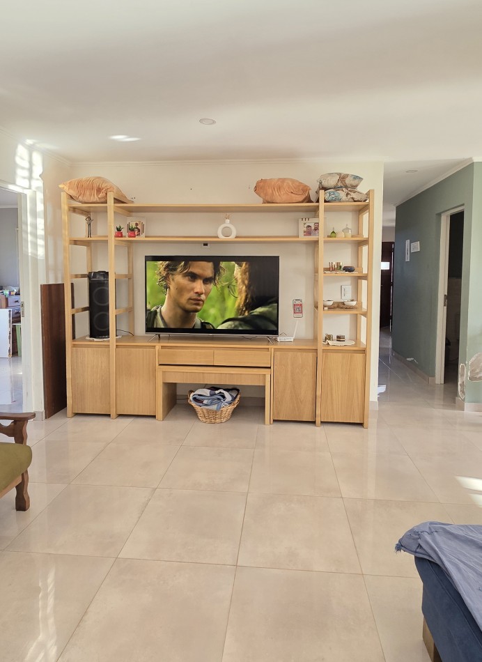 Casa 5 Ambientes con Piscina Climatizada - Barrio Privado Tierras del Mar