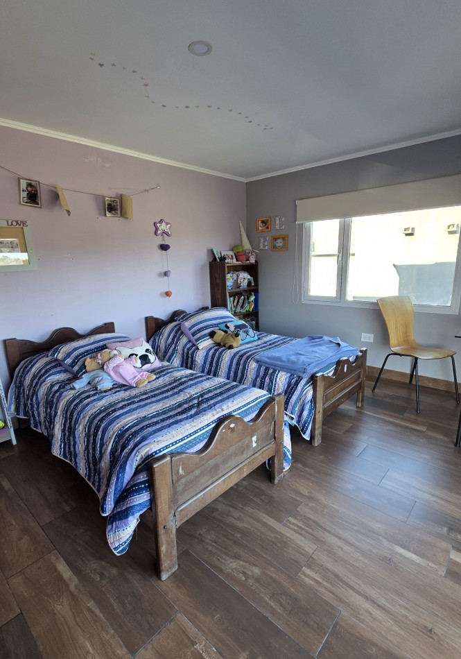 Casa 5 Ambientes con Piscina Climatizada - Barrio Privado Tierras del Mar