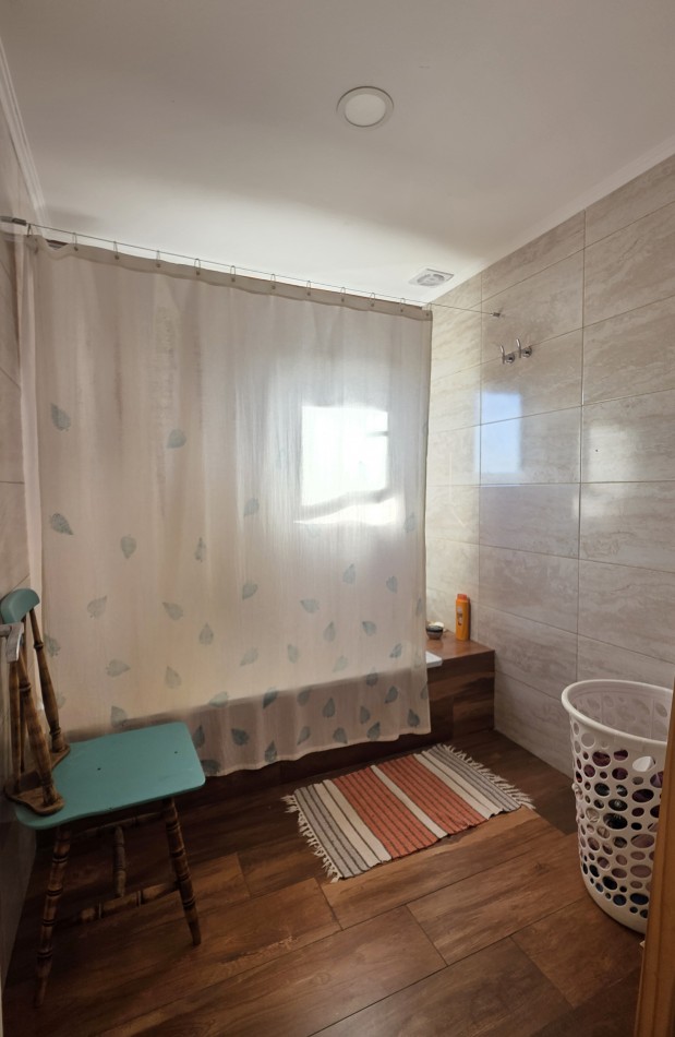 Casa 5 Ambientes con Piscina Climatizada - Barrio Privado Tierras del Mar