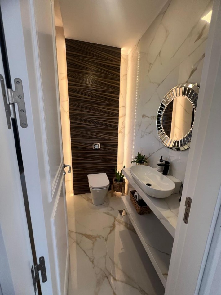 Hermosa Casa Ubicada en Barrio Privado