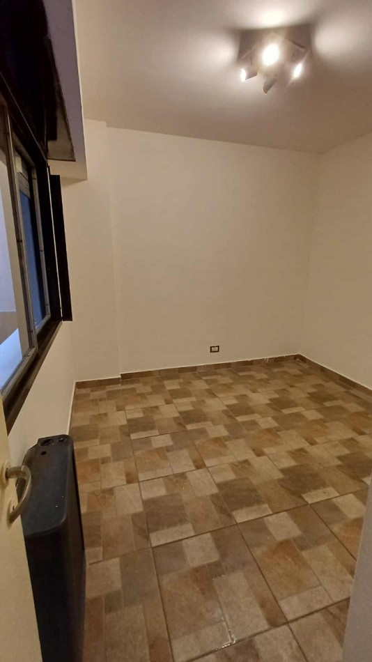 2 AMBIENTES RECICLADO CON PATIO