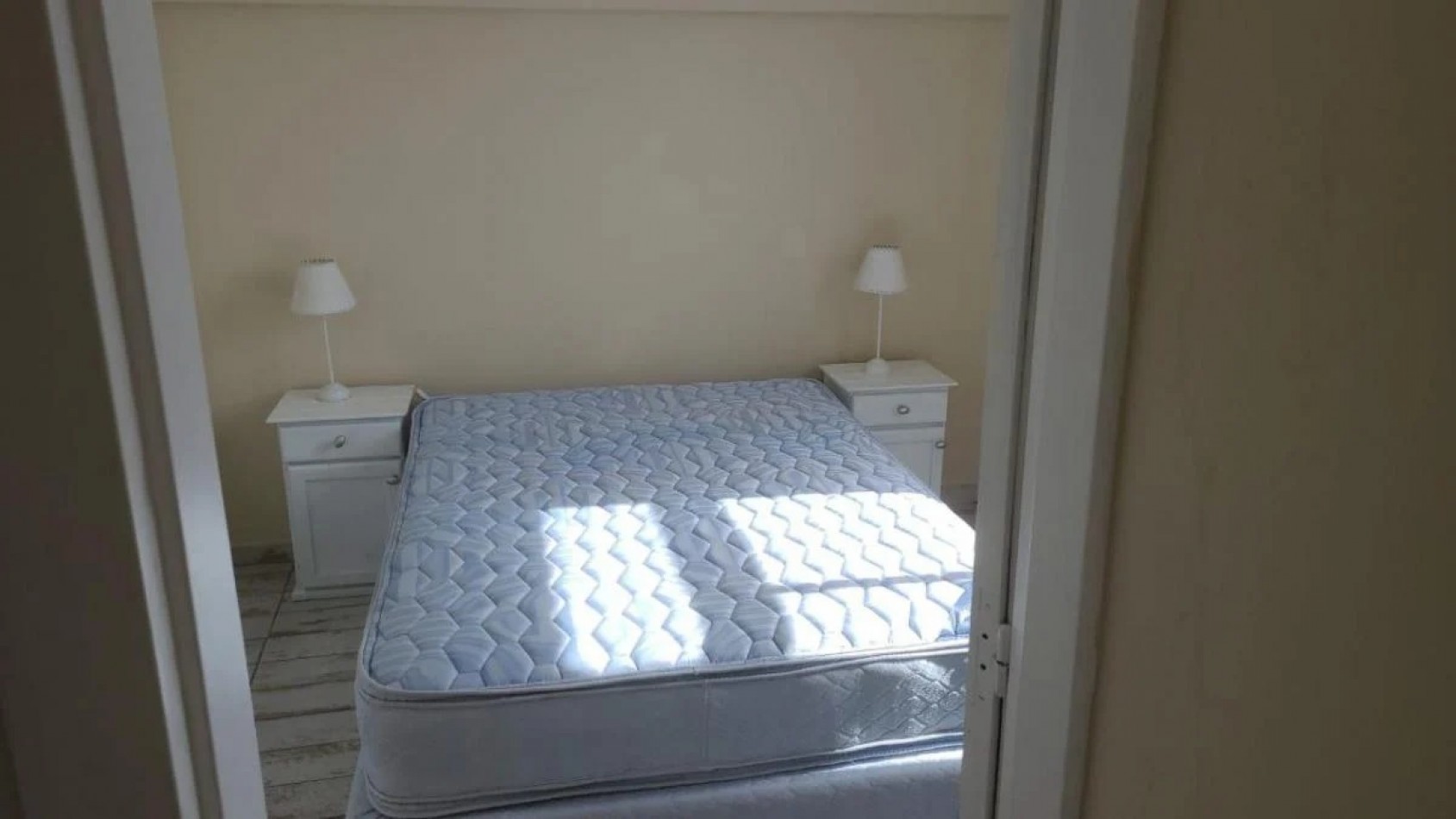 2 AMBIENTES AL LATERAL - APTO CREDITO