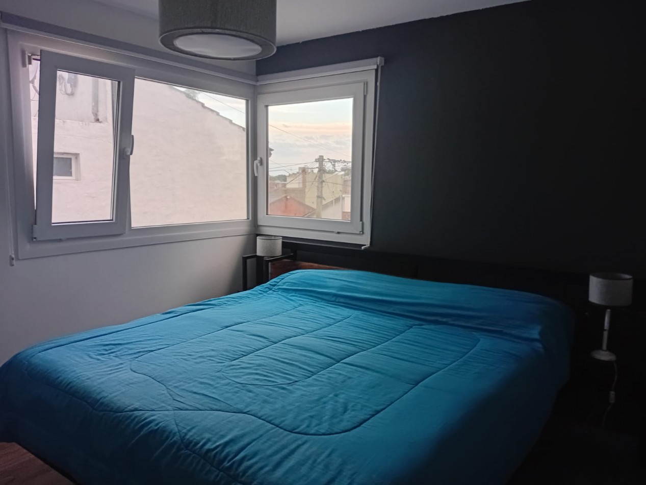 CASA 4 AMBIENTES EN DOS PLANTAS