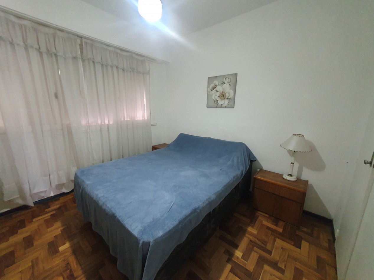 3 AMIENTES AL FRENTE CON DEPENDENCIA 