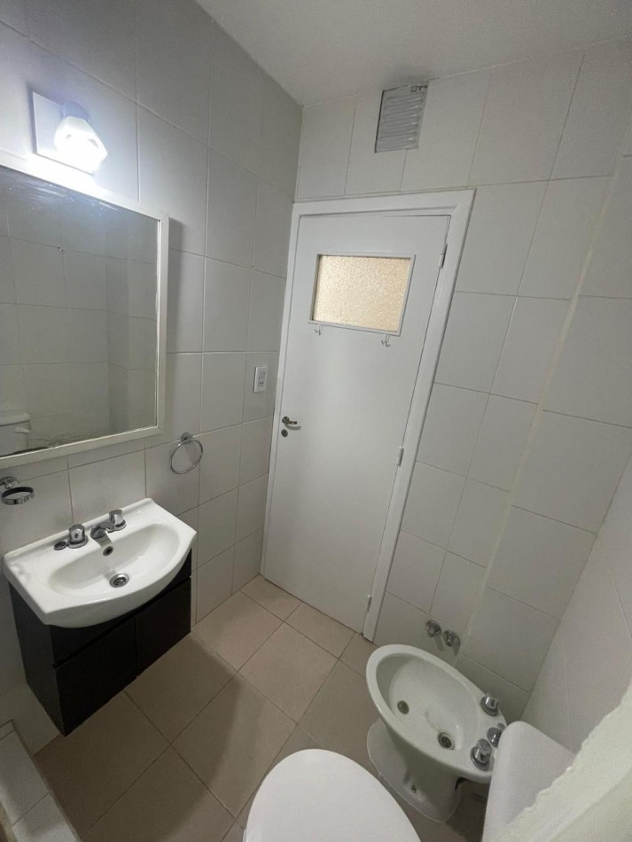 3 AMBIENTES A LA CALLE 