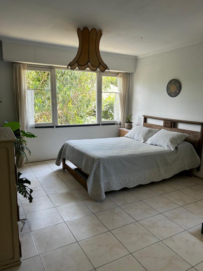 ALQUILER CASA DE 4 AMBIENTES 9 MESES