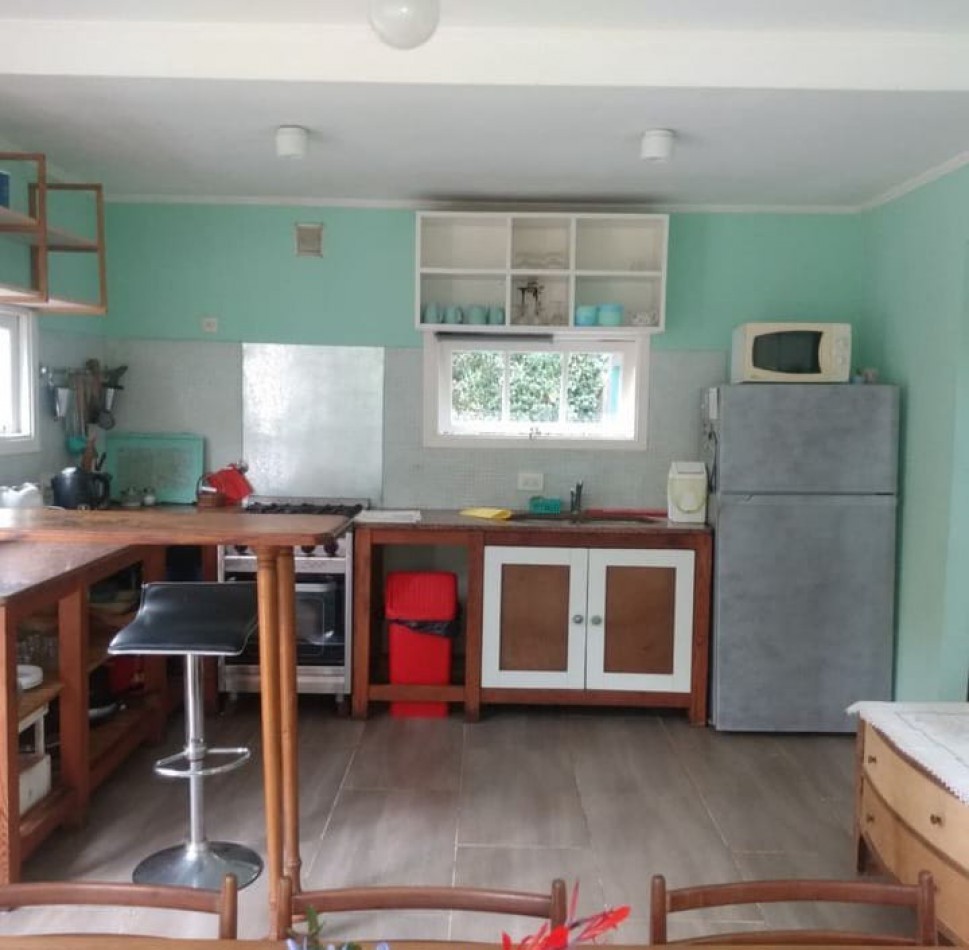 ALQUILER CASA DE 4 AMBIENTES 9 MESES