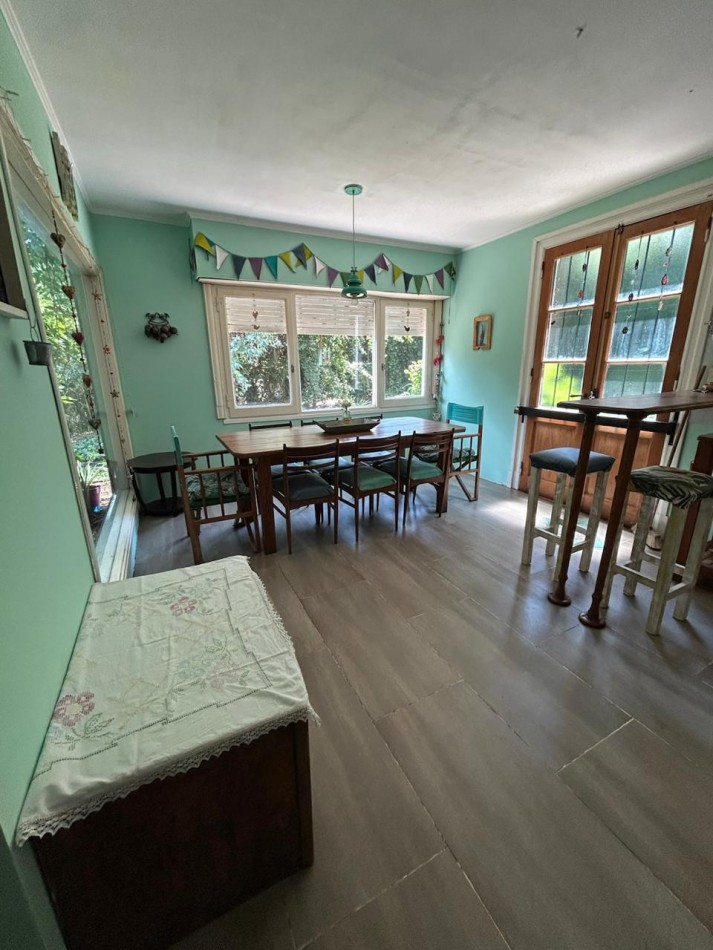 ALQUILER CASA DE 4 AMBIENTES 9 MESES