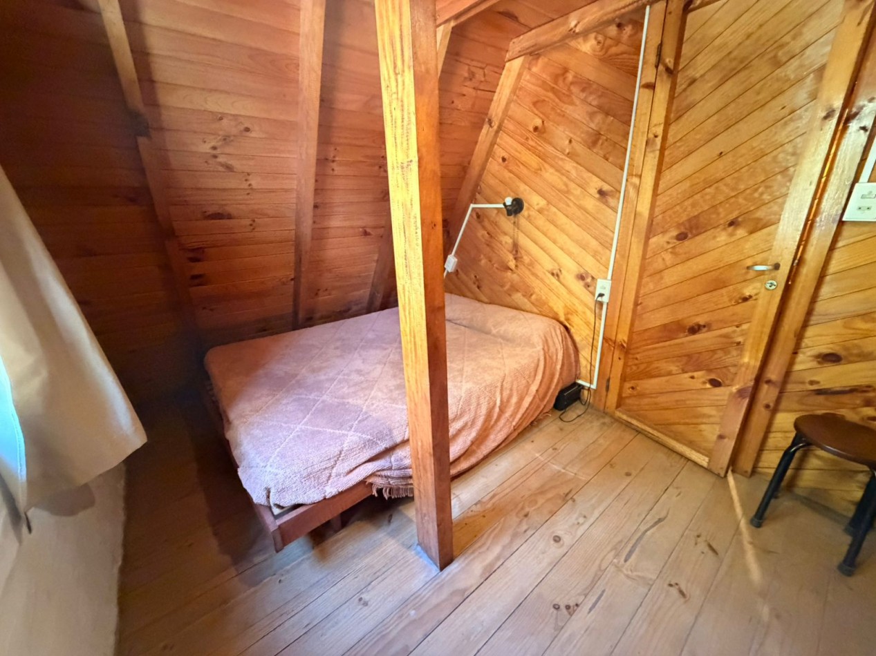 CASA ALPINA DE 3 AMBIENTES EN ALFAR