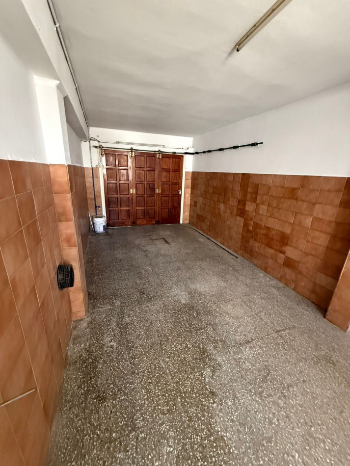 CHALET DE 4 AMBIENTES CON GARAGE - APTO CREDITO