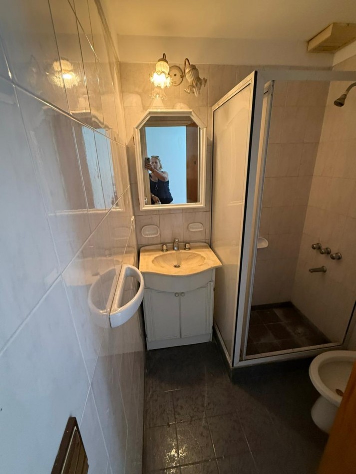 CHALET DE 4 AMBIENTES CON GARAGE - APTO CREDITO