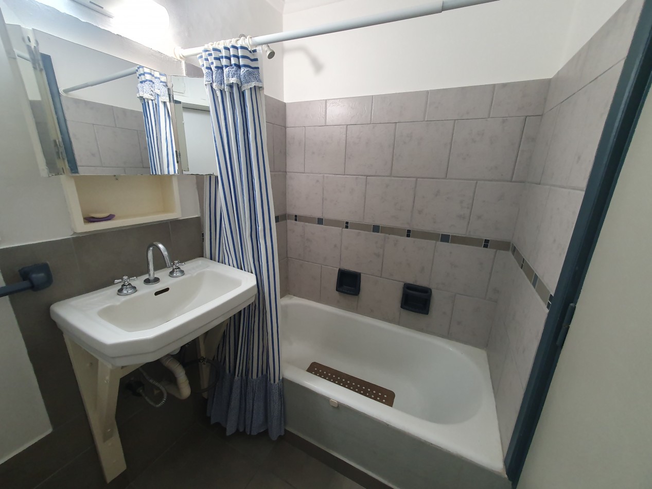 AMBIENTE LUMINOSO - BROWN Y BUENOS AIRES