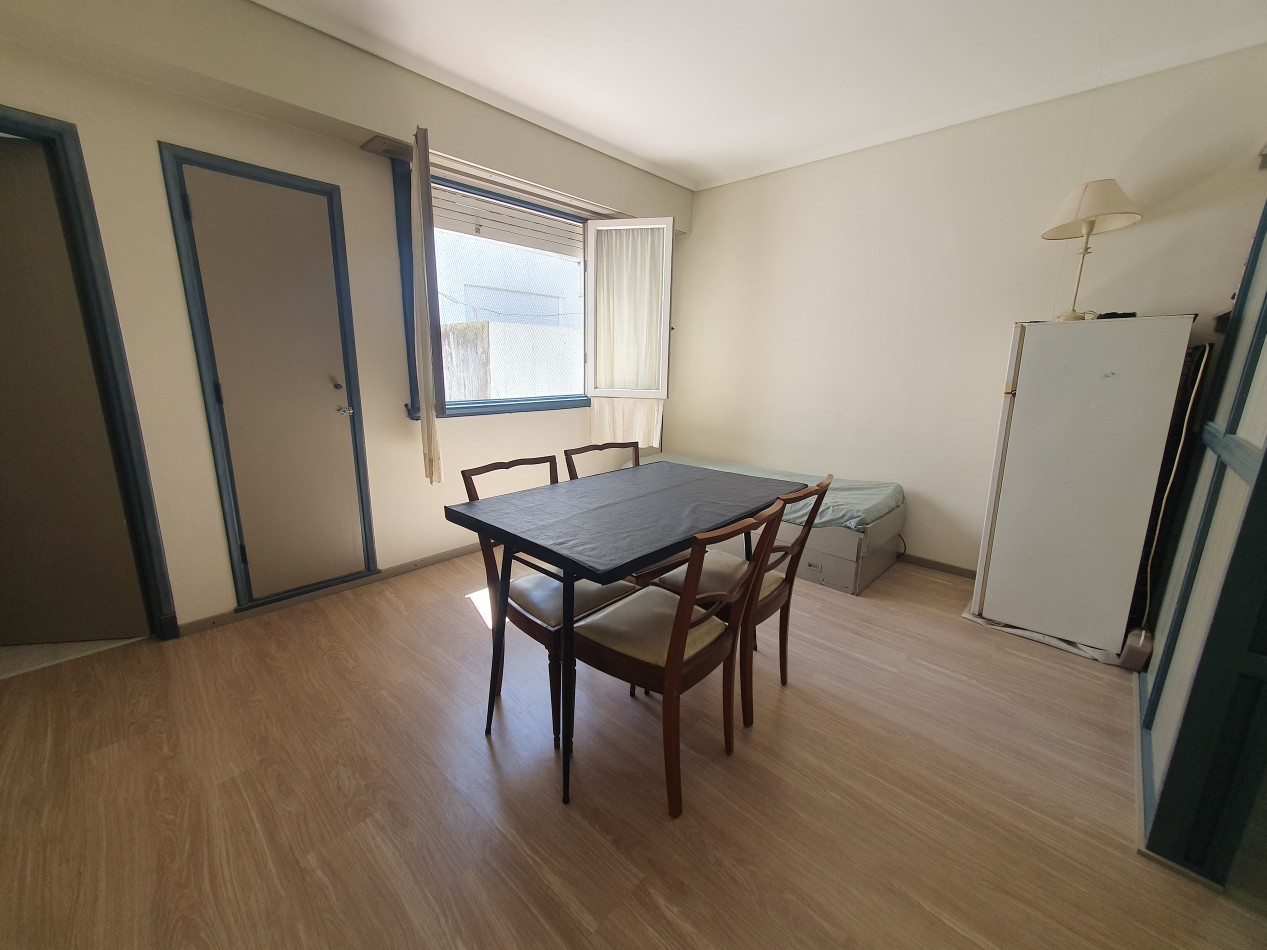 AMBIENTE LUMINOSO - BROWN Y BUENOS AIRES