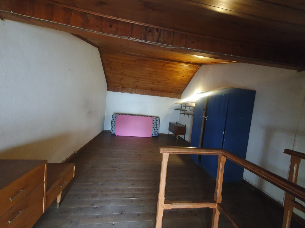 CASA 3 AMBIENTES CON GARAJE Y PATIO 