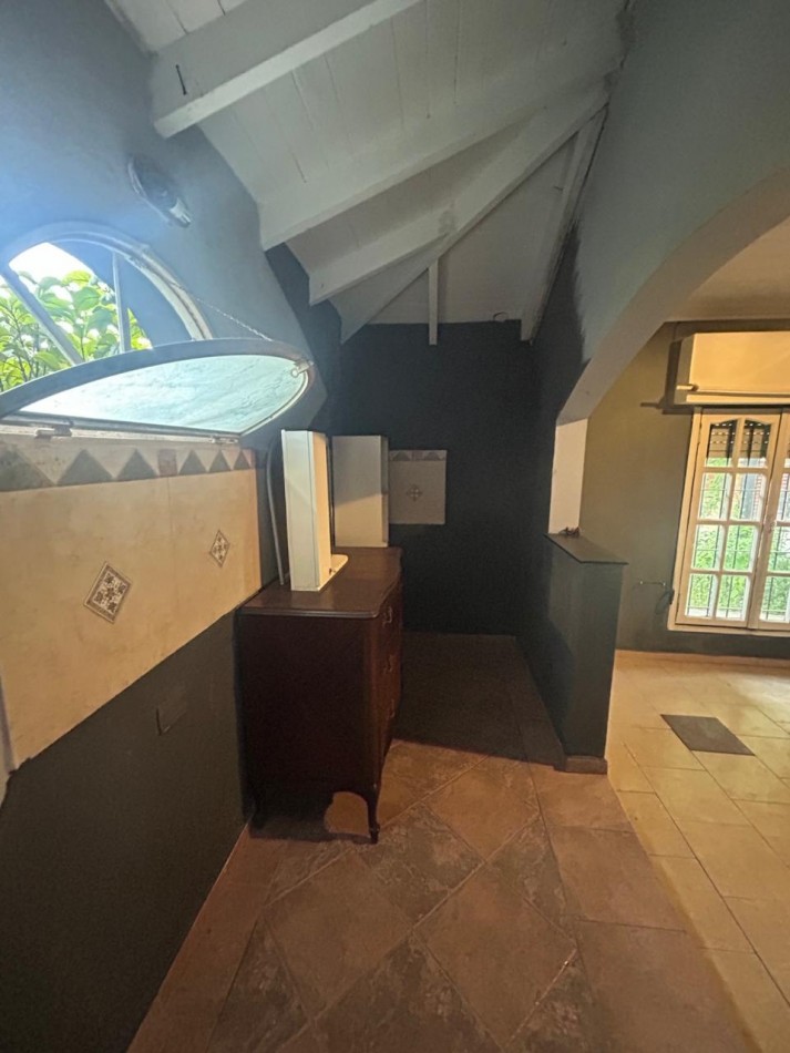 CASA 4 AMBIENTES CON PARQUE