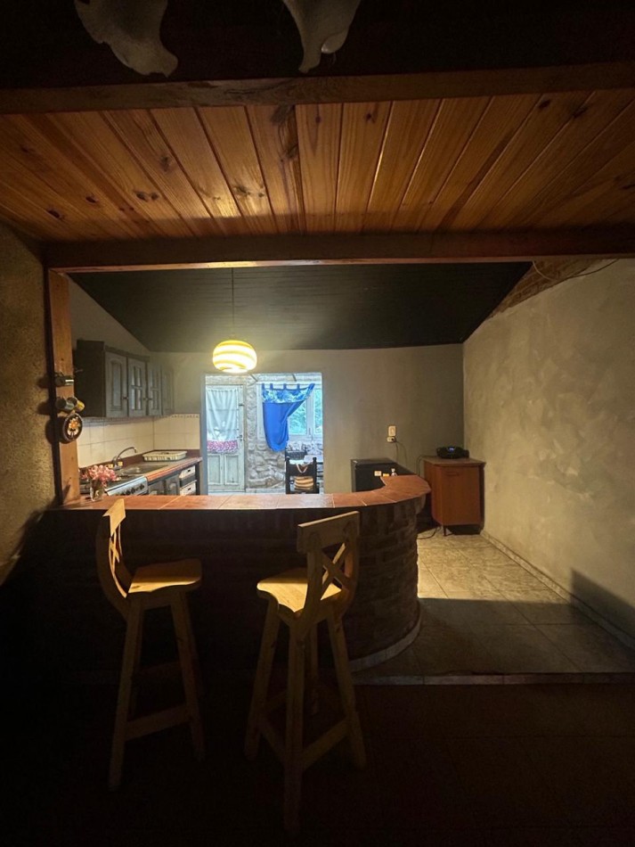 CASA 4 AMBIENTES CON PARQUE