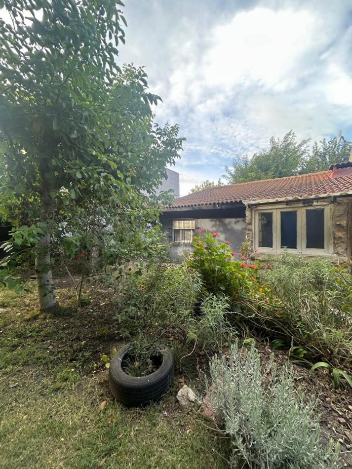 CASA 4 AMBIENTES CON PARQUE