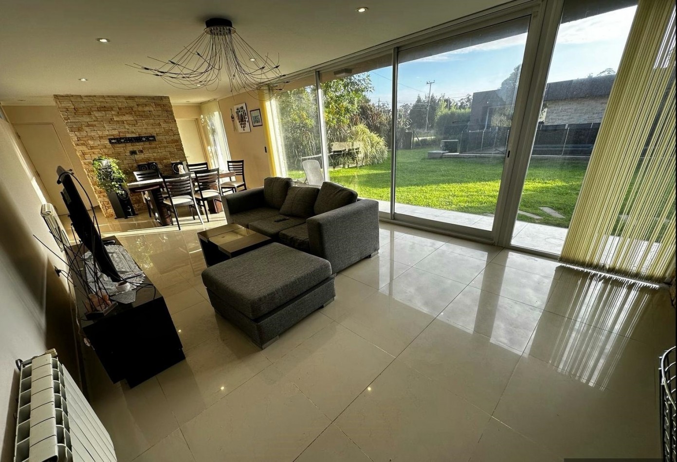 ALQUILER CASA 5 AMBIENTES 12 MESES EN ACANTILADOS