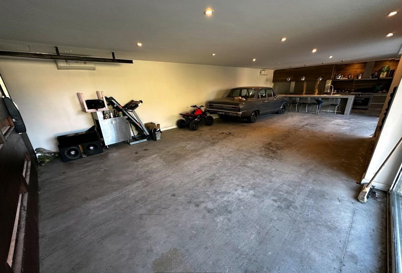 ALQUILER CASA 5 AMBIENTES 12 MESES EN ACANTILADOS