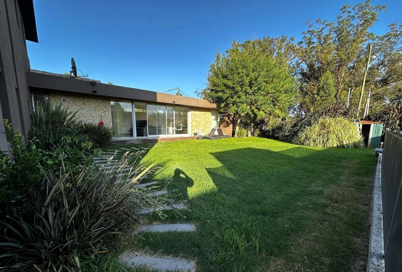 ALQUILER CASA 5 AMBIENTES 12 MESES EN ACANTILADOS