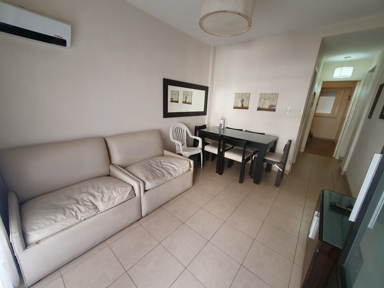 ALQUILER ESTUDIANTES 2 AMBIENTES AL FRENTE    