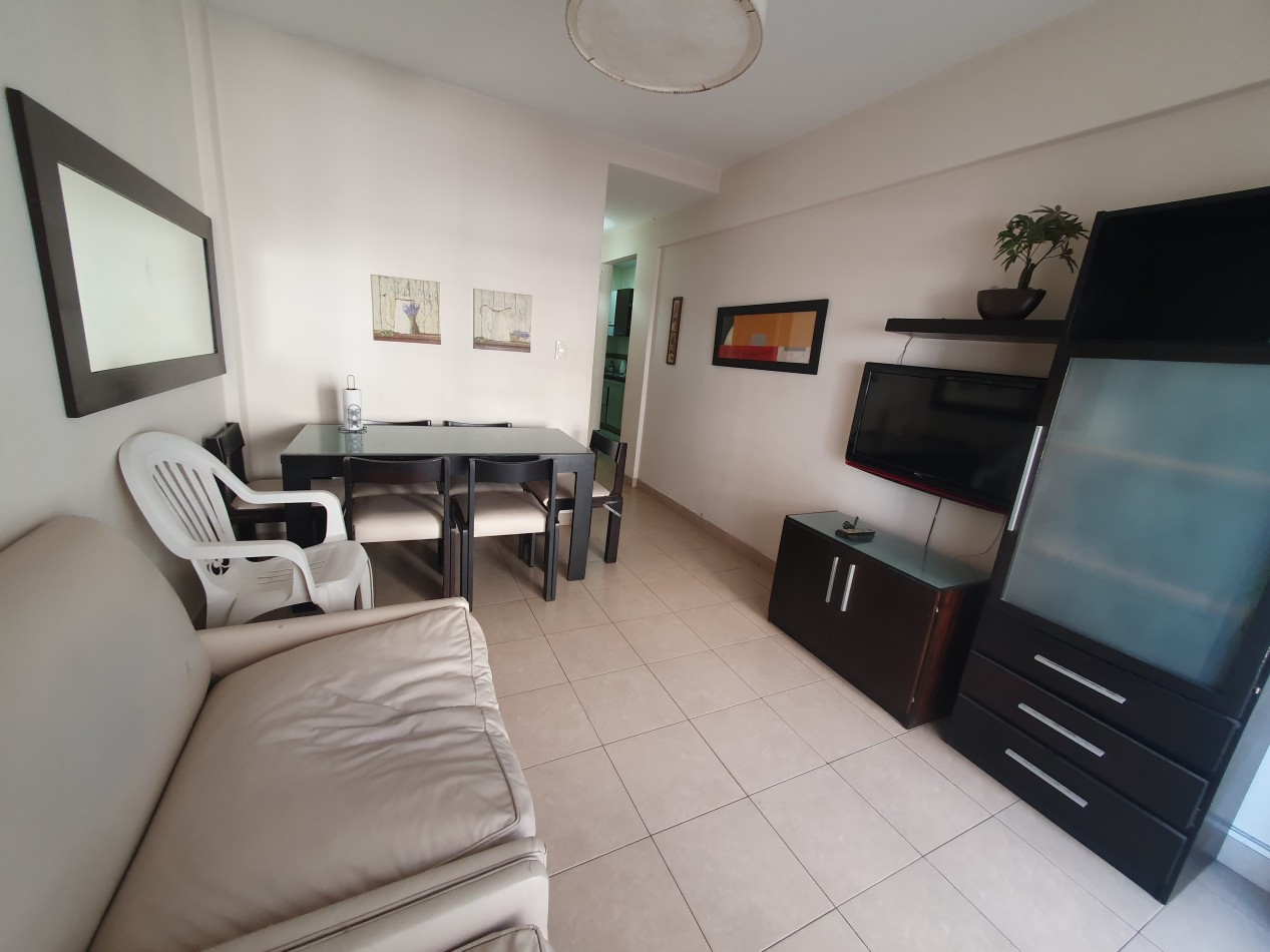 ALQUILER ESTUDIANTES 2 AMBIENTES AL FRENTE    