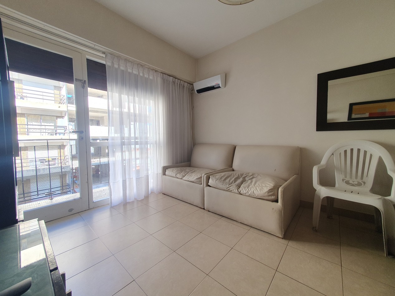 ALQUILER ESTUDIANTES 2 AMBIENTES AL FRENTE    