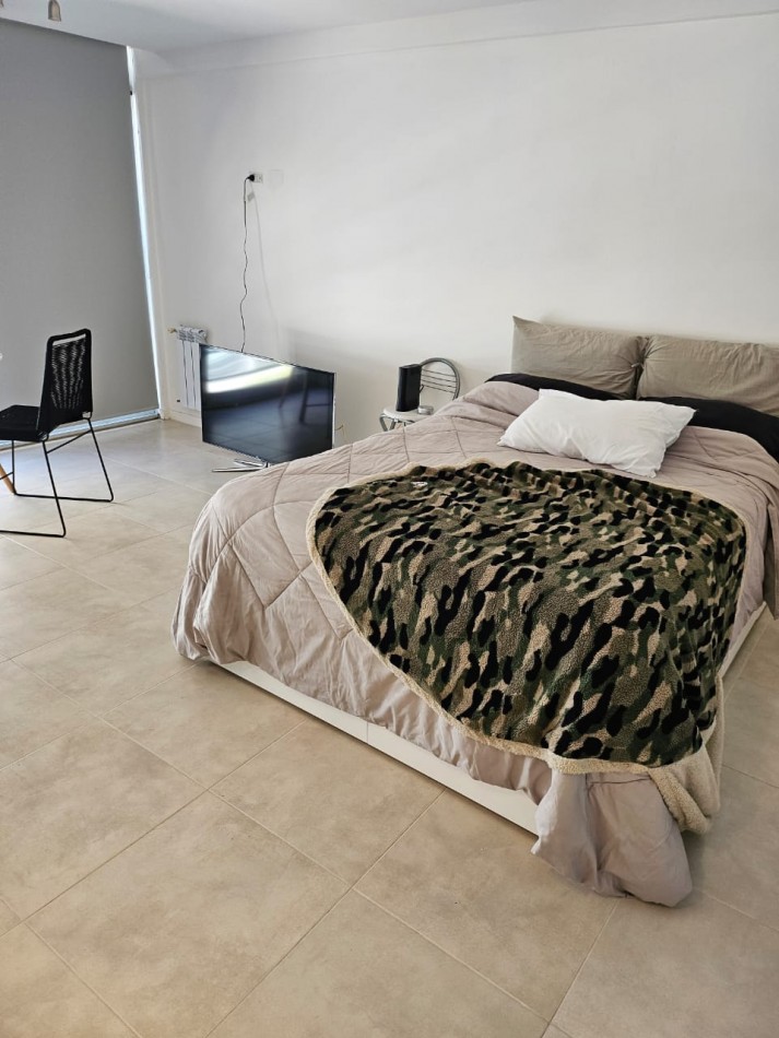 ALQUILER AMBIENTE AMPLIO 24 MESES