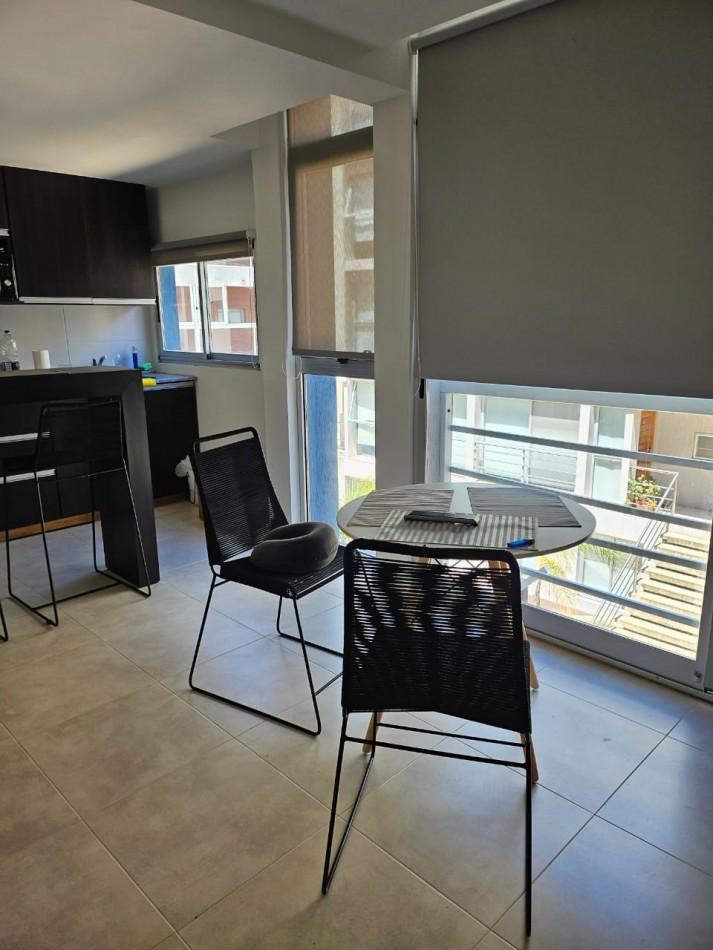 ALQUILER AMBIENTE AMPLIO 24 MESES