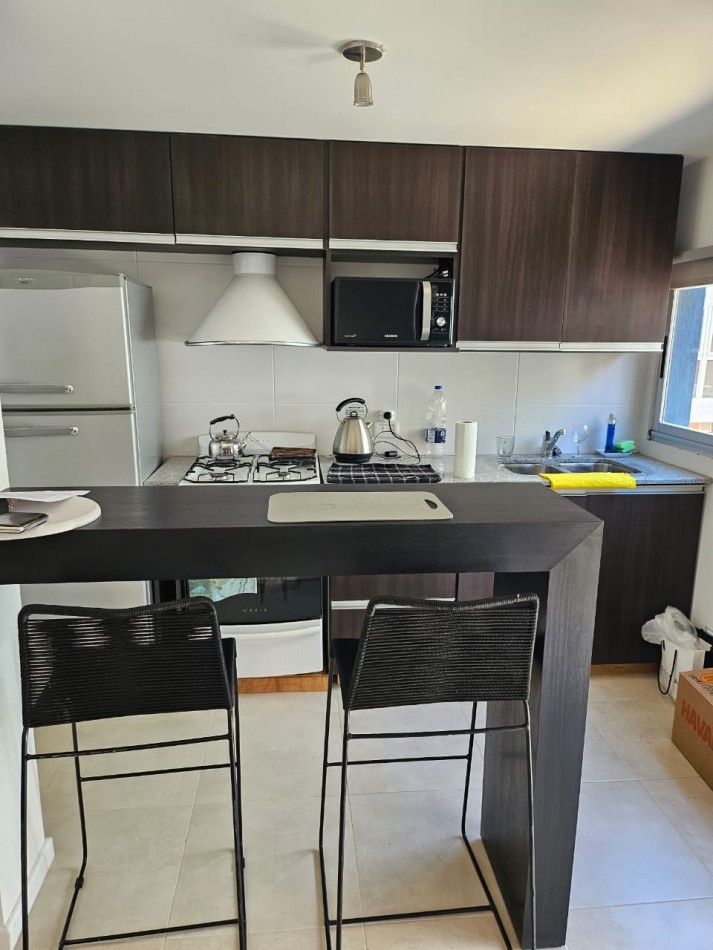 ALQUILER AMBIENTE AMPLIO 24 MESES