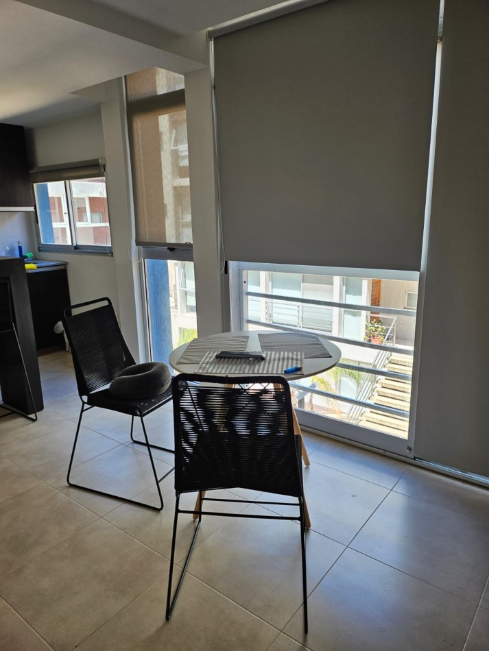 ALQUILER AMBIENTE AMPLIO 24 MESES