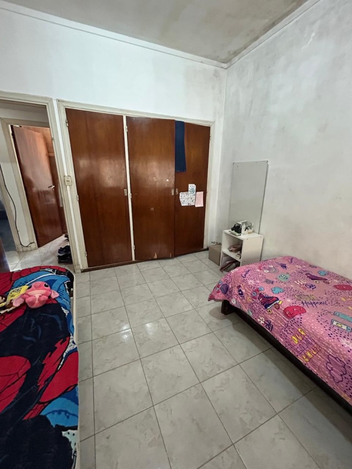 ALQUILER 3 AMBIENTES SOBRE AVENIDA COLON 