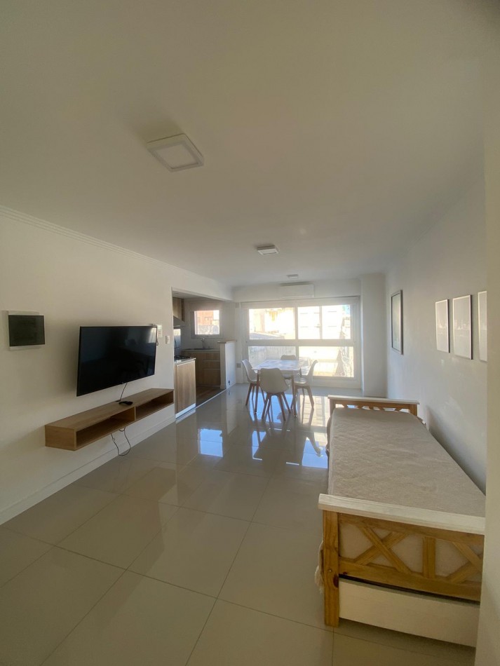 ALQUILER MONOAMBIENTE CON COCHERA 24 MESES