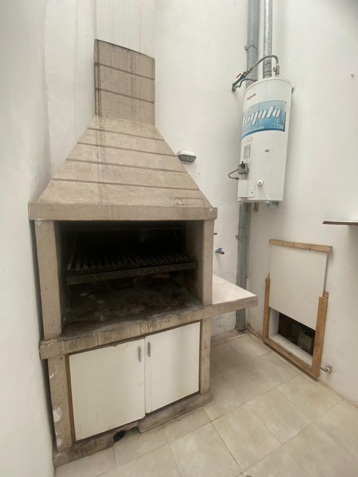 ALQUILER PH DE 2 AMBIENTES CON COCHERA 24 MESES