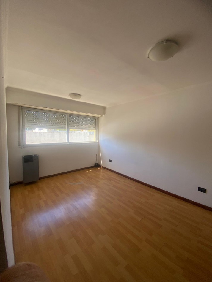 ALQUILER PH DE 2 AMBIENTES CON COCHERA 24 MESES